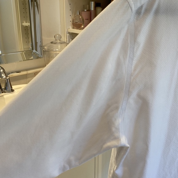 Vince Camuto shirt - Picture 5 of 6